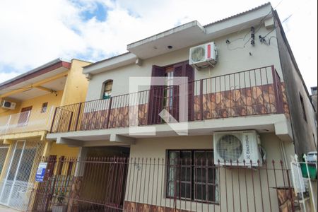 Casa à venda com 140m², 2 quartos e 2 vagasFachada