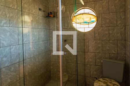 Casa à venda com 140m², 2 quartos e 2 vagasBanheiro 1