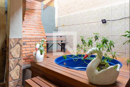 Casa à venda com 140m², 2 quartos e 2 vagasPiscina