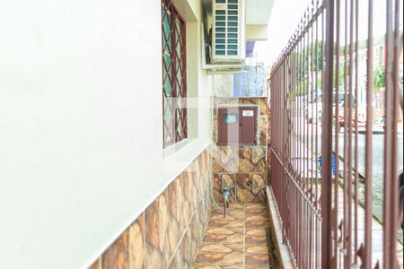 Casa à venda com 140m², 2 quartos e 2 vagasQuintal