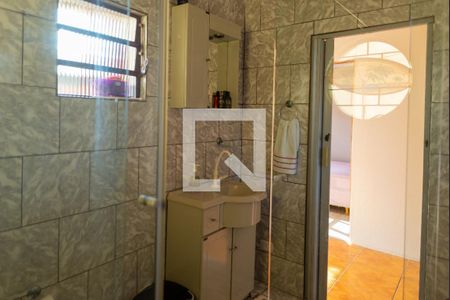 Casa à venda com 140m², 2 quartos e 2 vagasBanheiro 1