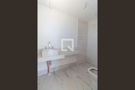 Apartamento à venda com 110m², 3 quartos e 3 vagasBanheiro do quarto 3