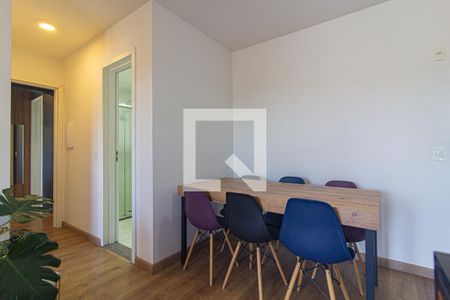 Sala de apartamento para alugar com 2 quartos, 59m² em Tingui, Curitiba