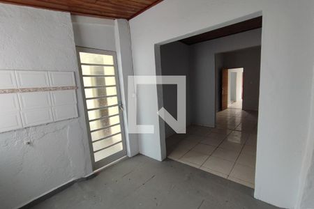 Casa à venda com 200m², 3 quartos e 8 vagasQuarto de Serviço