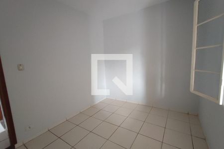 Casa à venda com 200m², 3 quartos e 8 vagasQuarto 1