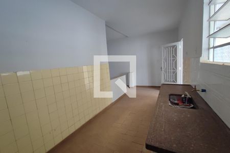 Casa à venda com 200m², 3 quartos e 8 vagasCozinha