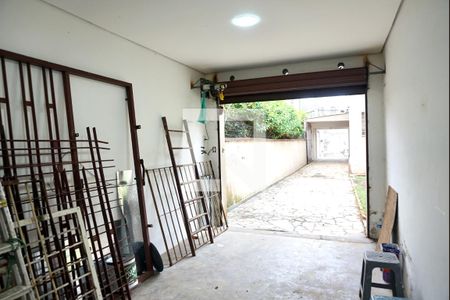 Casa para alugar com 300m², 3 quartos e 8 vagasGaragem