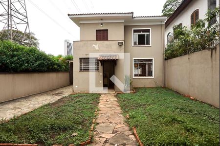 Casa para alugar com 300m², 3 quartos e 8 vagascasa