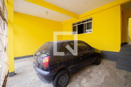 Casa à venda com 187m², 2 quartos e 2 vagas Casa à venda com 187m², 2 quartos e 2 vagasGaragem