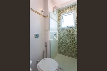 Apartamento para alugar com 95m², 3 quartos e 2 vagas Apartamento para alugar com 95m², 3 quartos e 2 vagasBanheiro da Suite