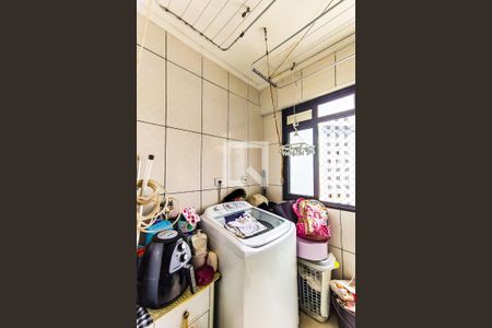 Apartamento à venda com 79m², 3 quartos e 2 vagas Apartamento à venda com 79m², 3 quartos e 2 vagasÁrea de Serviço