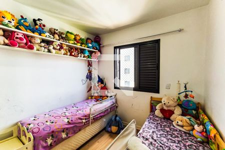 Quarto 1 de apartamento para alugar com 3 quartos, 79m² em Jardim Henriqueta, Taboão da Serra