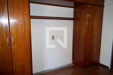 Apartamento para alugar com 74m², 2 quartos e 2 vagas Apartamento para alugar com 74m², 2 quartos e 2 vagasQuarto 2