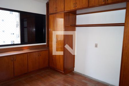 Apartamento para alugar com 74m², 2 quartos e 2 vagas Apartamento para alugar com 74m², 2 quartos e 2 vagasQuarto 2