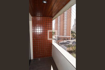 Apartamento para alugar com 74m², 2 quartos e 2 vagas Apartamento para alugar com 74m², 2 quartos e 2 vagasVaranda
