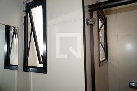 Apartamento para alugar com 74m², 2 quartos e 2 vagas Apartamento para alugar com 74m², 2 quartos e 2 vagasBanheiro social