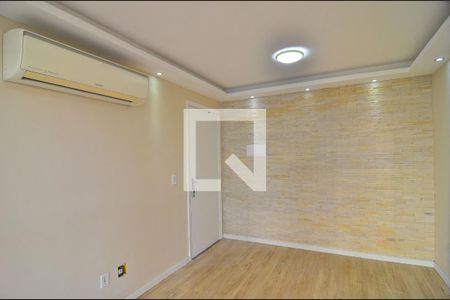 Sala de apartamento para alugar com 2 quartos, 48m² em Igara, Canoas
