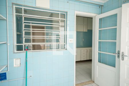 Apartamento para alugar com 175m², 3 quartos e sem vagaÁrea de Serviço