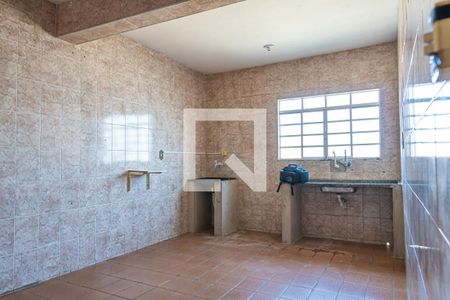 Casa à venda com 80m², 3 quartos e sem vagaCozinha e Área de Serviço