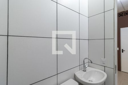 Banheiro de casa para alugar com 1 quarto, 30m² em Vila Nova Cachoeirinha, São Paulo