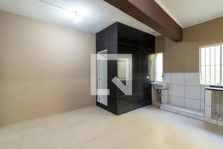 Sala/Quarto de casa para alugar com 1 quarto, 30m² em Vila Nova Cachoeirinha, São Paulo