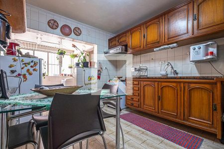 Apartamento à venda com 100m², 2 quartos e 1 vagaCozinha