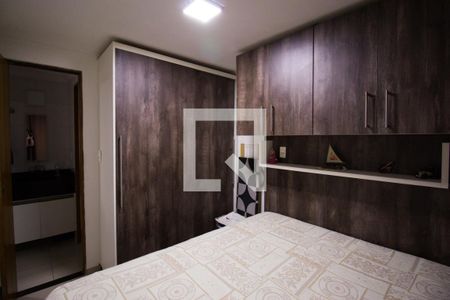 Quarto 2 de apartamento para alugar com 2 quartos, 49m² em Conjunto Residencial José Bonifácio, São Paulo