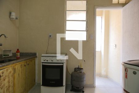 Apartamento para alugar com 100m², 2 quartos e 1 vaga Apartamento para alugar com 100m², 2 quartos e 1 vagaCozinha