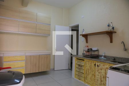 Apartamento para alugar com 100m², 2 quartos e 1 vaga Apartamento para alugar com 100m², 2 quartos e 1 vagaCozinha