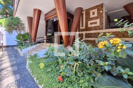 Apartamento à venda com 119m², 3 quartos e sem vaga Apartamento à venda com 119m², 3 quartos e sem vagaFachada