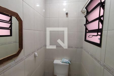 Casa à venda com 127m², 3 quartos e 3 vagas Casa à venda com 127m², 3 quartos e 3 vagasBanheiro