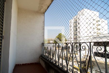 Apartamento para alugar com 62m², 2 quartos e sem vagaVaranda