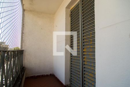 Apartamento para alugar com 62m², 2 quartos e sem vagaVaranda