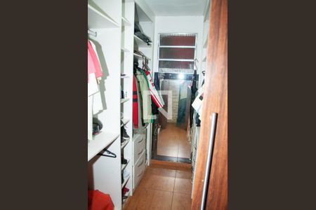 Casa à venda com 300m², 5 quartos e 3 vagassuíte 1