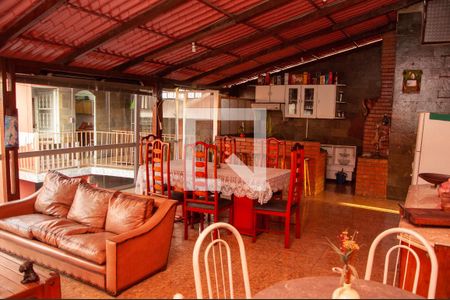 Casa à venda com 300m², 5 quartos e 3 vagasÁrea comum