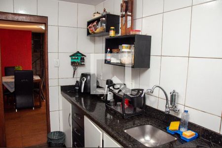 Casa à venda com 300m², 5 quartos e 3 vagasCozinha
