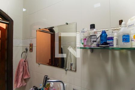 Casa à venda com 300m², 3 quartos e 4 vagas Casa à venda com 300m², 3 quartos e 4 vagasBanheiro 2