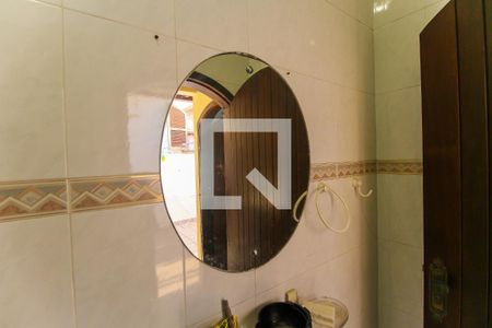 Casa à venda com 300m², 3 quartos e 4 vagas Casa à venda com 300m², 3 quartos e 4 vagasBanheiro de Serviço