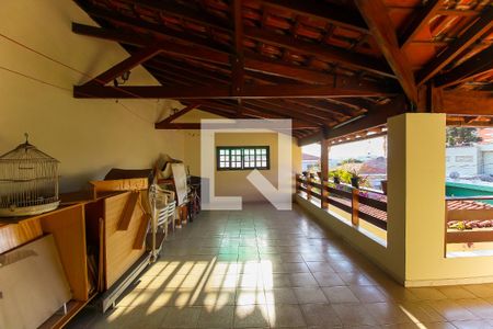 Casa à venda com 300m², 3 quartos e 4 vagas Casa à venda com 300m², 3 quartos e 4 vagasVaranda/Salão de Festas