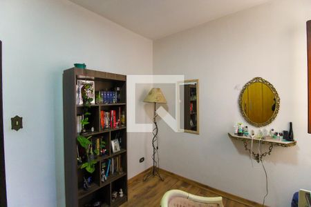 Casa à venda com 300m², 3 quartos e 4 vagas Casa à venda com 300m², 3 quartos e 4 vagasQuarto 2