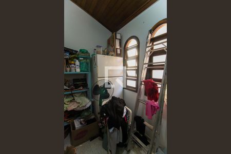 Casa à venda com 300m², 3 quartos e 4 vagas Casa à venda com 300m², 3 quartos e 4 vagasDespensa/Quarto Extra Reversível