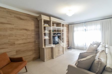 Sala de casa à venda com 3 quartos, 168m² em Vila Madalena, São Paulo