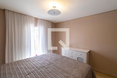 Casa à venda com 168m², 3 quartos e 2 vagas Casa à venda com 168m², 3 quartos e 2 vagasSuíte