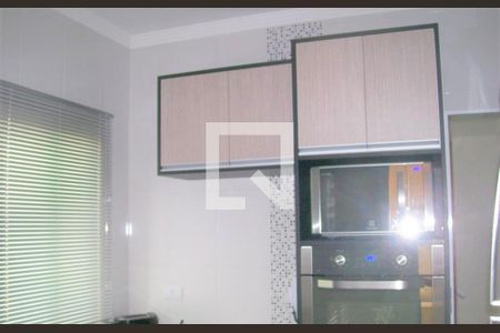 Casa à venda com 2 quartos, 85m² em Vila Carrão, São Paulo