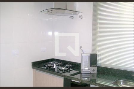 Casa à venda com 2 quartos, 85m² em Vila Carrão, São Paulo