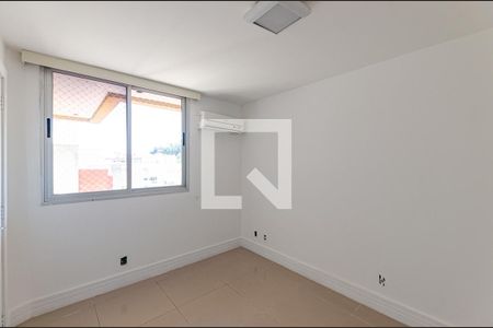 Quarto 2 de apartamento à venda com 2 quartos, 110m² em Santa Rosa, Niterói