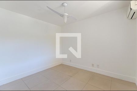 Quarto 1 de apartamento à venda com 2 quartos, 110m² em Santa Rosa, Niterói