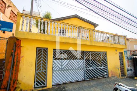 Casa à venda com 400m², 2 quartos e 2 vagasFachada