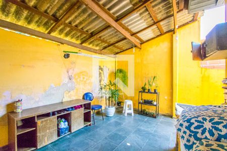 Casa à venda com 400m², 2 quartos e 2 vagasÁrea de serviço