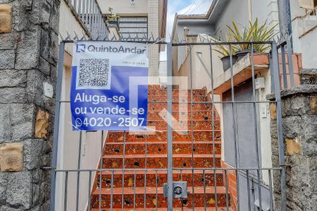 Casa à venda com 500m², 8 quartos e 3 vagas Casa à venda com 500m², 8 quartos e 3 vagasFachada